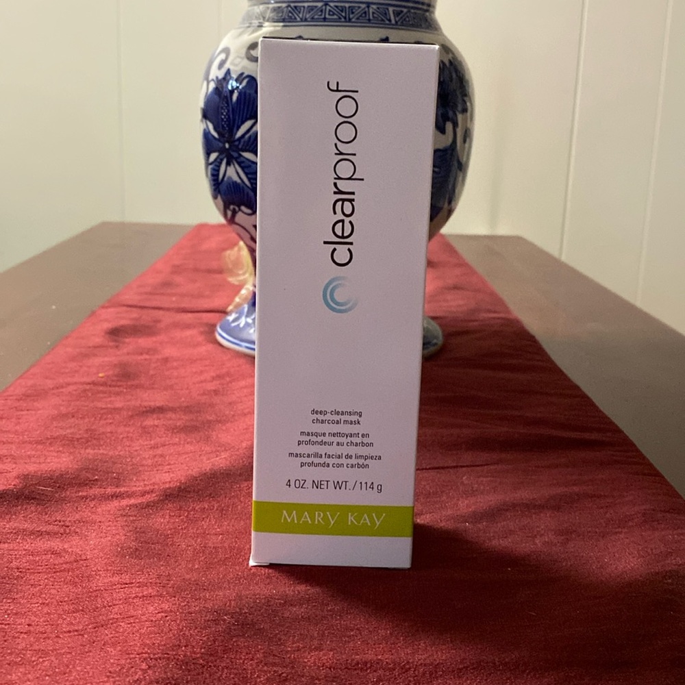 Mary Kay Clearproof Deep Cleansing Charcoal Mask